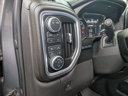 Certified 2021 GMC Sierra 1500 AT4 w/ AT4 Premium Package image 16