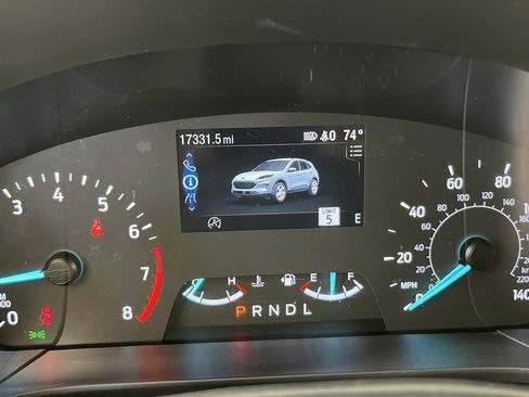 Used 2022 Ford Escape SEL image 15