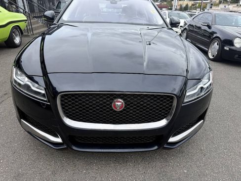 Used 2016 Jaguar XF Prestige RWD image 7