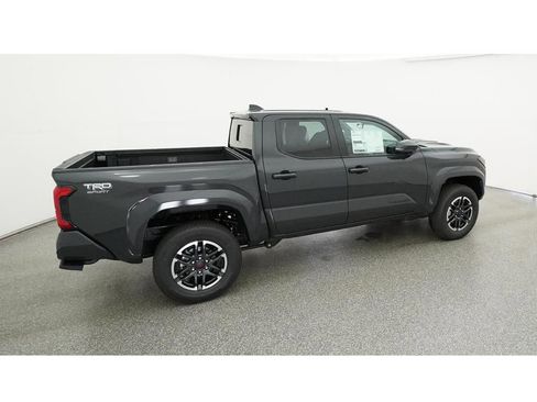 Used 2024 Toyota Tacoma TRD Sport image 12