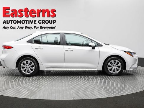 Used 2024 Toyota Corolla LE image 4