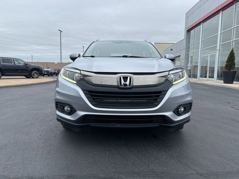 Used 2019 Honda HR-V EX image 2