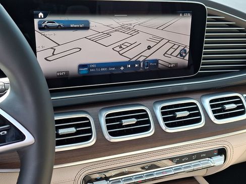 New 2026 Mercedes-Benz GLE 450 4MATIC image 12