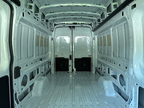 New 2026 Ford Transit 350 148 High Roof Extended RWD image 5