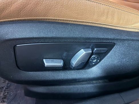 Used 2020 BMW 540i xDrive w/ Convenience Package AWD/4WD image 19