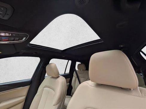 New 2025 Jeep Grand Cherokee Limited w/ Trailer Tow Package image 18