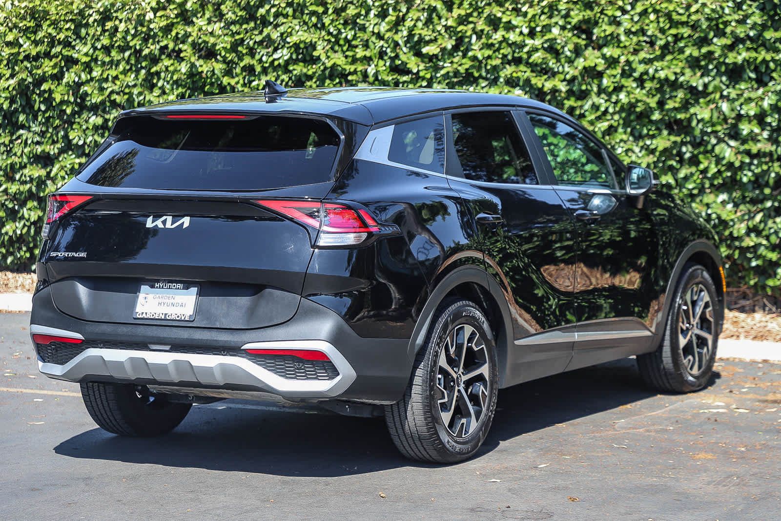 Used 2023 Kia Sportage EX FWD image 6
