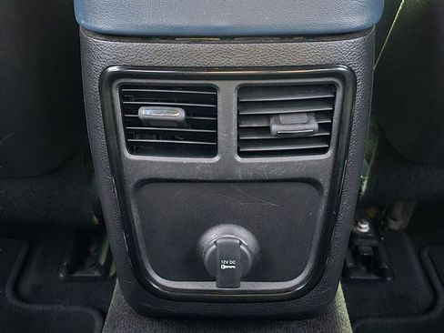 Used 2014 Chrysler 300 S image 31