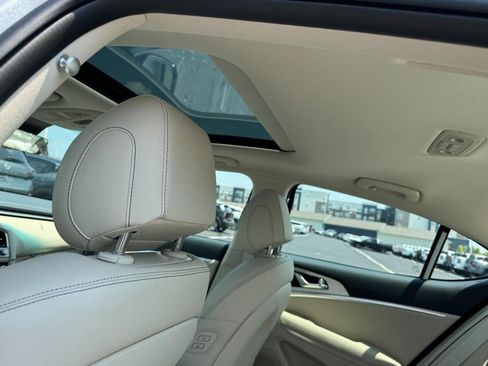 Certified 2026 Genesis G70 2.5T Prestige AWD/4WD image 8