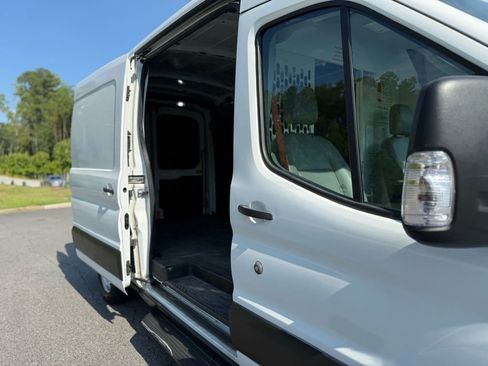 Used 2019 Ford Transit 150 148 Medium Roof image 12