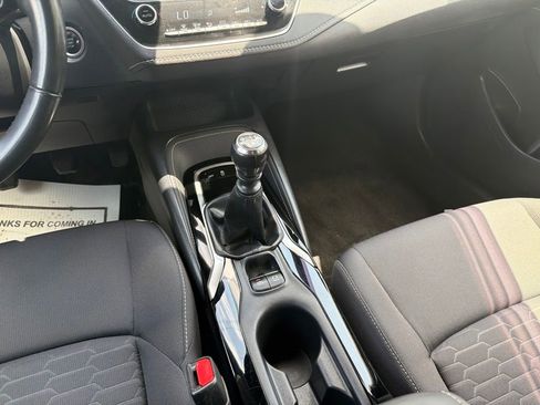 Used 2020 Toyota Corolla SE FWD image 15