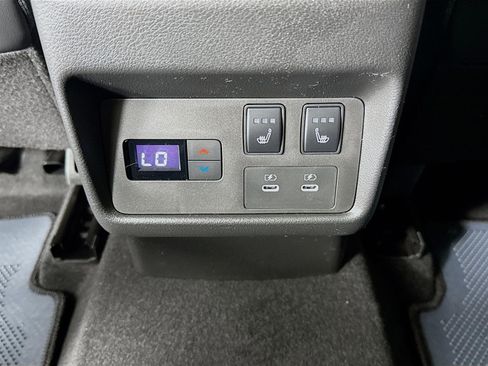 New 2026 Nissan Rogue Platinum image 27