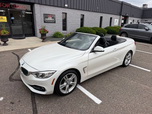 Used 2016 BMW 435i Convertible RWD image 3