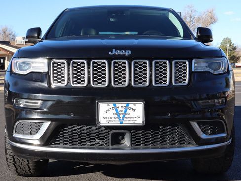 Used 2018 Jeep Grand Cherokee Summit w/ Platinum Series Group image 13