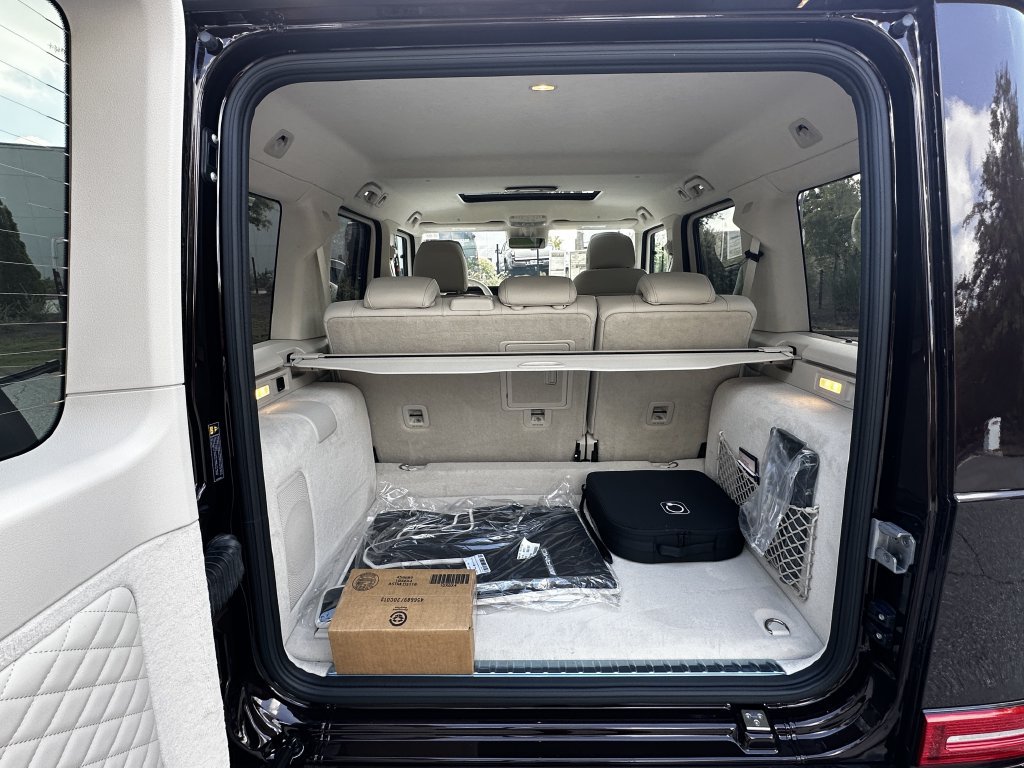 New 2027 Mercedes-Benz G 580 e image 21