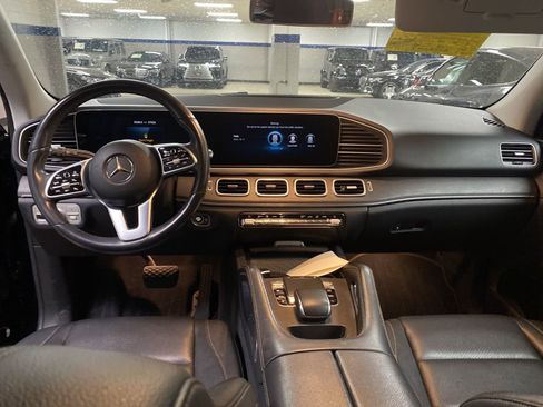 Used 2020 Mercedes-Benz GLE 450 4MATIC image 13