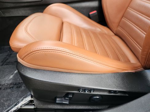 Used 2020 Alfa Romeo Giulia Ti Sport w/ Quick Order Package 22U Sport image 24