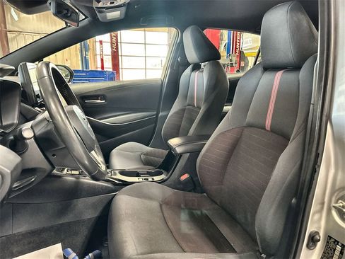 Used 2024 Toyota Corolla SE image 12
