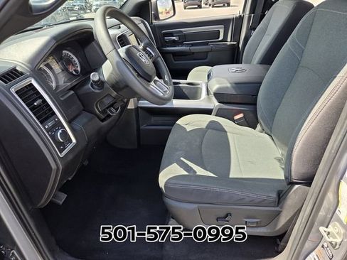 Used 2023 RAM 1500 Warlock AWD/4WD image 9