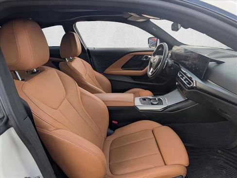 Used 2024 BMW 230i Coupe w/ Convenience Package RWD image 18