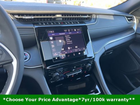 Certified 2024 Jeep Grand Cherokee Altitude image 58