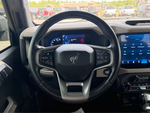 Used 2022 Ford Bronco Wildtrak AWD/4WD image 27