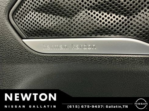 Used 2022 Hyundai Santa Fe SEL w/ Convenience + Premium Package FWD image 53