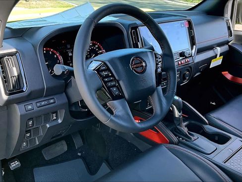 New 2026 Nissan Frontier Pro-X image 8