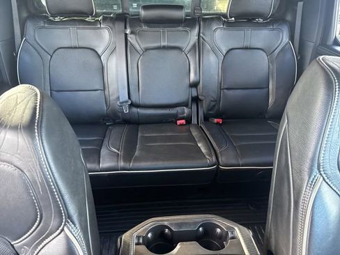 Used 2022 RAM 1500 Limited w/ Body Color Bumper Group image 31