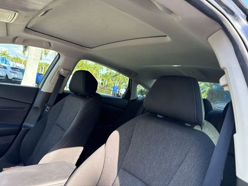 Used 2023 Honda Accord EX image 11