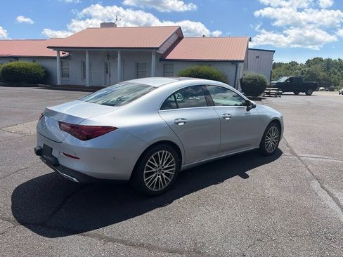 Used 2025 Mercedes-Benz CLA 250 image 10