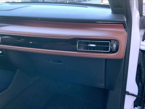 Used 2023 Lincoln Aviator Reserve w/ Equipment Group 201A image 20