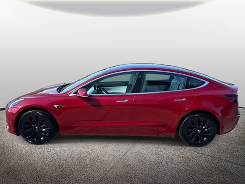 Used 2018 Tesla Model 3 Mid Range RWD image 3