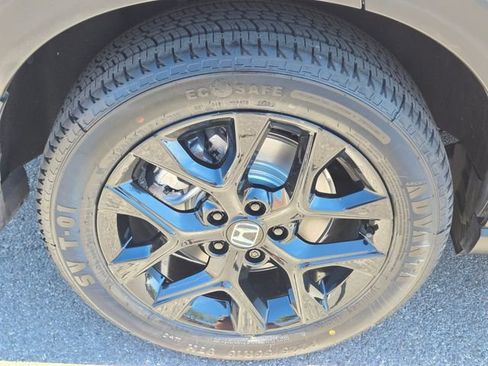 Certified 2023 Honda HR-V Sport image 10