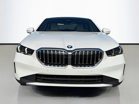 New 2026 BMW 530i w/ Convenience Package image 8