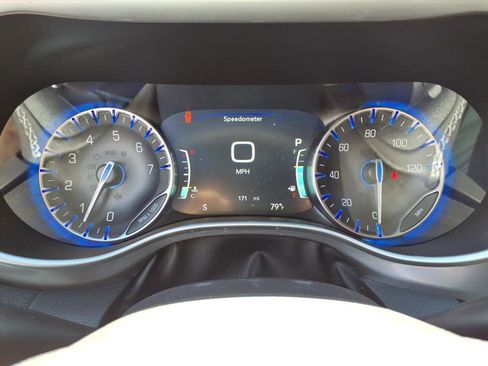 New 2026 Chrysler Pacifica Select image 10