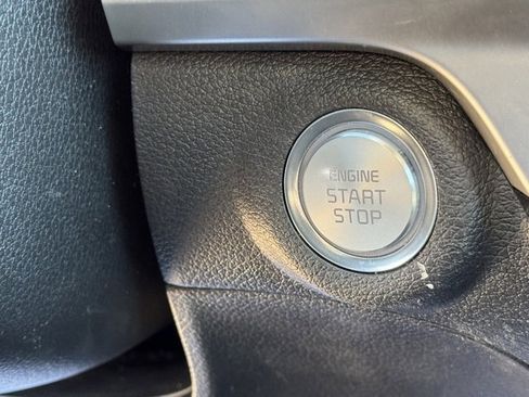 Used 2023 Kia Telluride S w/ S Sunroof Package image 18