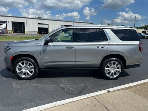 Used 2024 Chevrolet Tahoe High Country w/ Premium Package AWD/4WD image 6