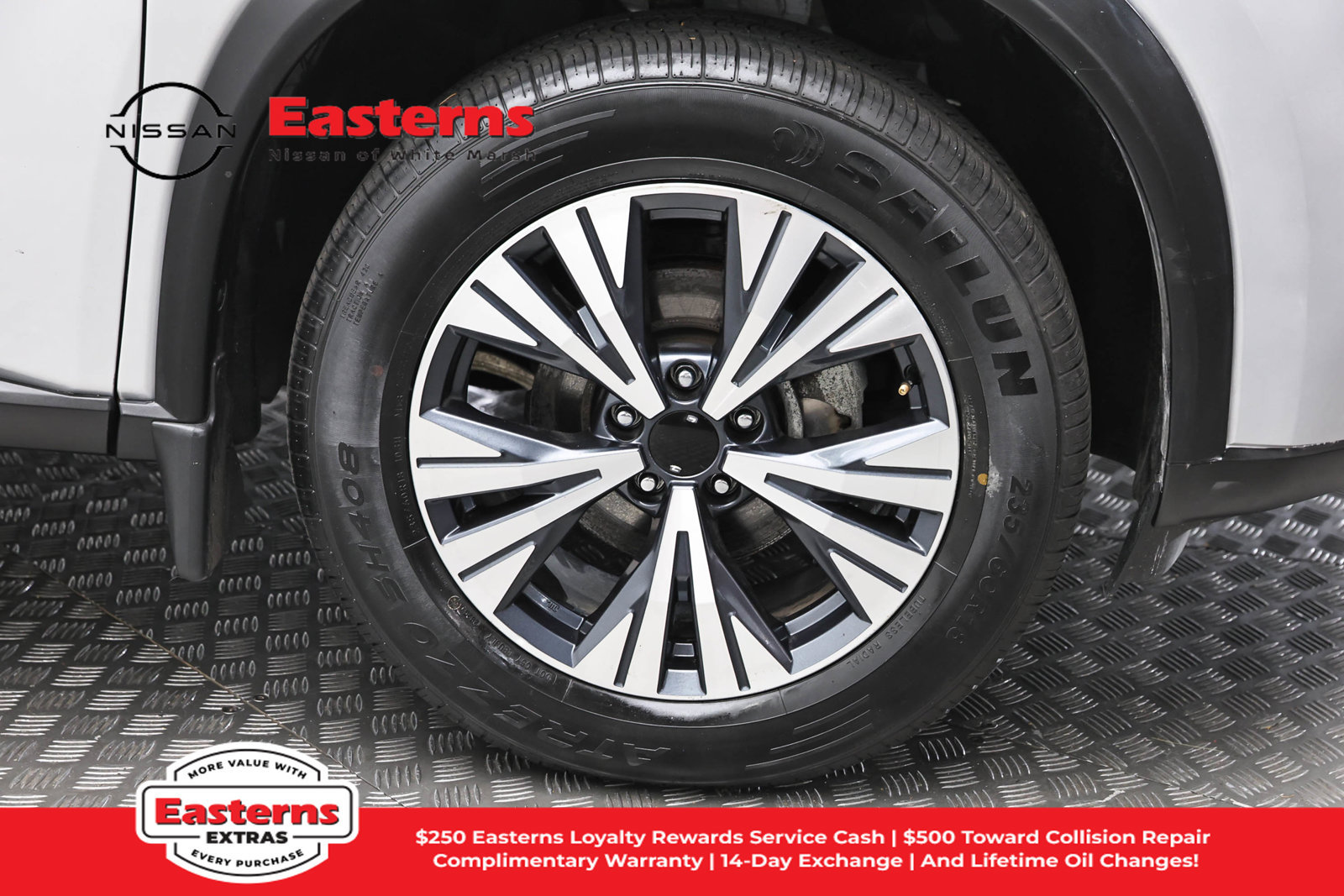 Used 2023 Toyota Corolla LE w/ Carpet Mat Package (TMS) FWD image 64