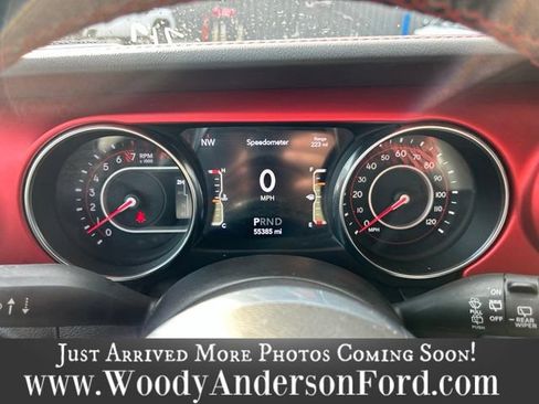 Used 2021 Jeep Wrangler Unlimited Rubicon AWD/4WD image 10