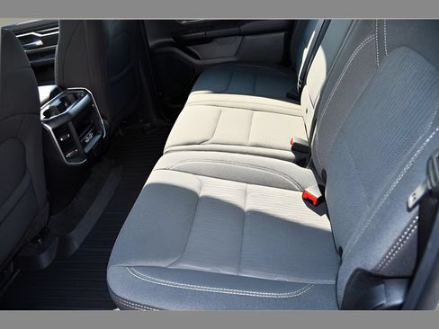 Used 2023 RAM 1500 Big Horn AWD/4WD image 16