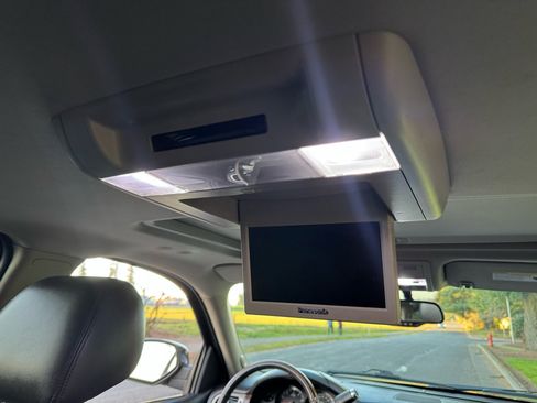 Used 2013 GMC Yukon Denali image 20