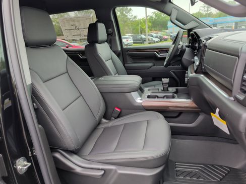 New 2026 Chevrolet Silverado 1500 LT w/ Z71 Off-Road Package image 16