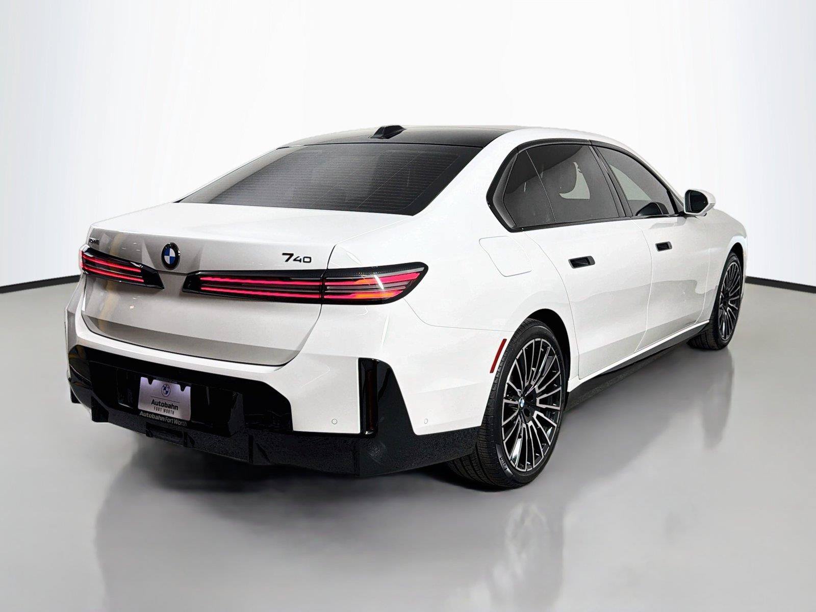 New 2027 BMW 740i xDrive w/ Premier Package AWD/4WD image 5