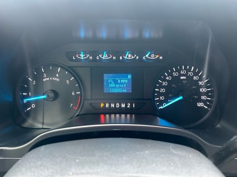 Used 2020 Ford F250 XL w/ Power Equipment Group image 22