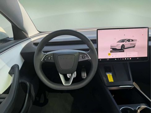 Used 2025 Tesla Model 3 Performance AWD/4WD image 15