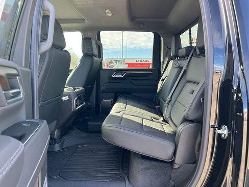 New 2026 GMC Sierra 3500 Denali w/ Denali Reserve Package image 22