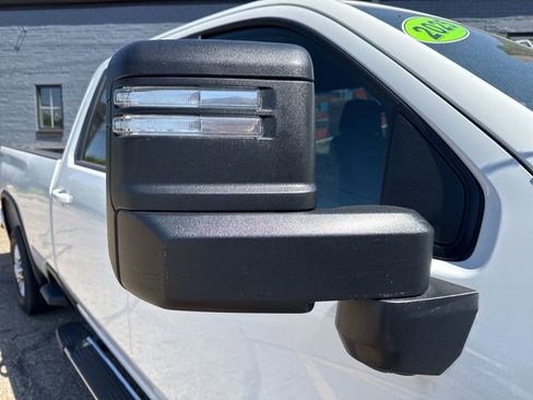 Used 2025 Chevrolet Silverado 2500 LT w/ Convenience Package AWD/4WD image 5