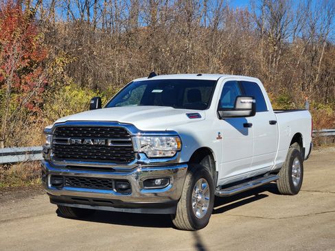 Used 2024 RAM 2500 Big Horn image 16