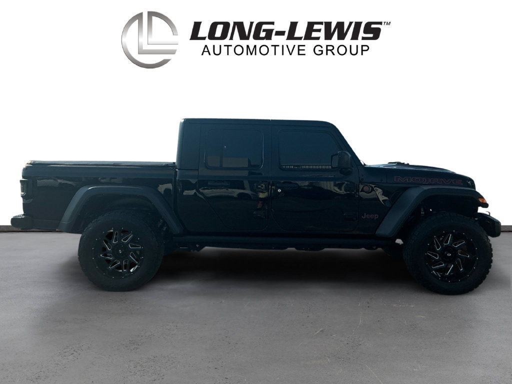 Used 2024 Jeep Gladiator Mojave AWD/4WD image 8